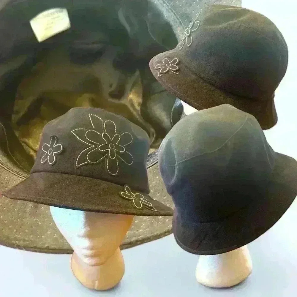 Liz Claiborne Bucket Hat, Suede with Satin Lining